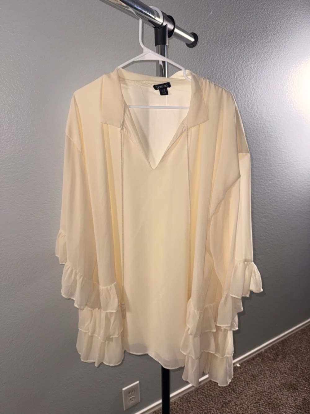 Boohoo Cream Ruffle Sleeve V-Neck Blouse